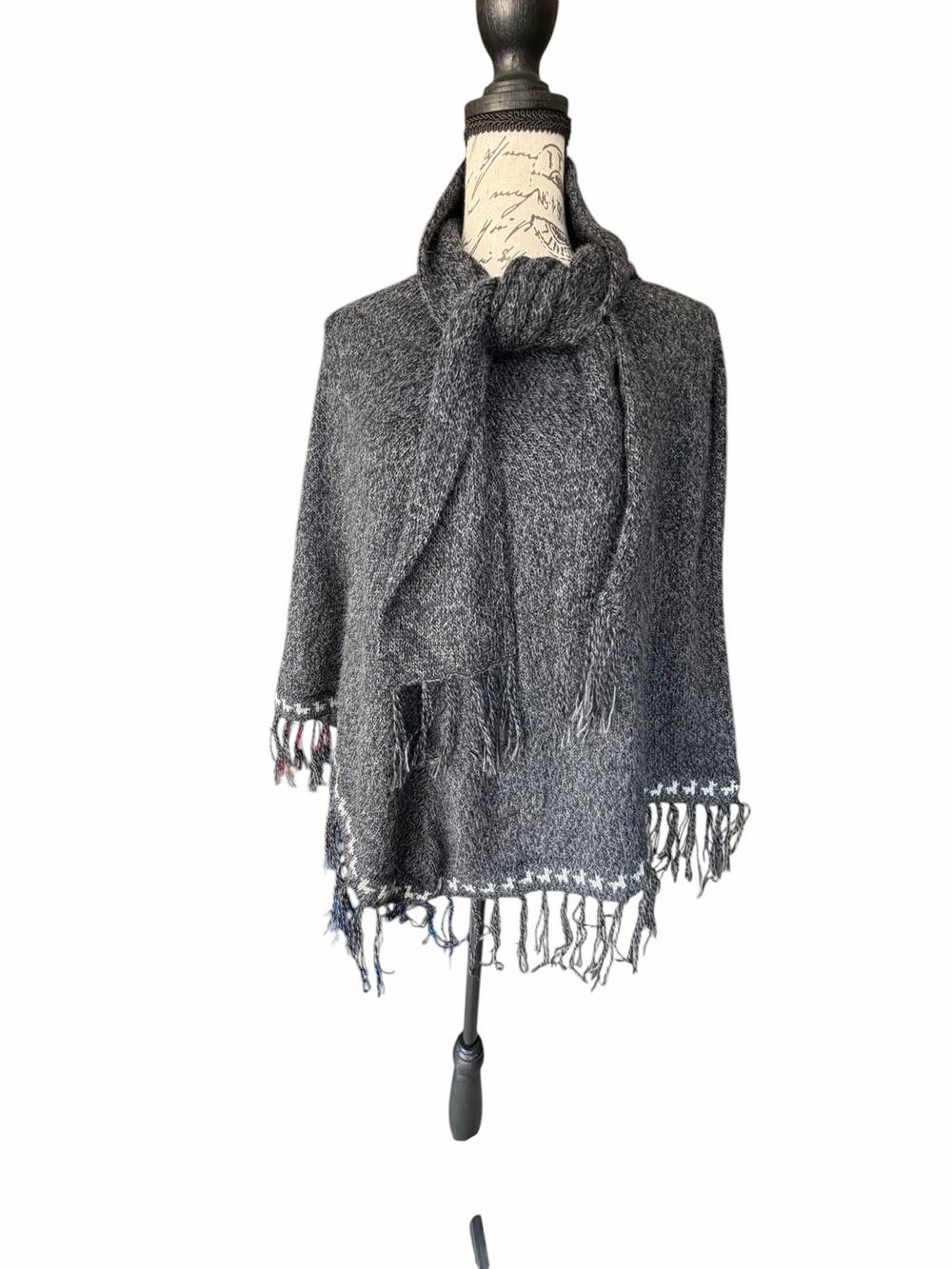 Handmade Alpaca Poncho Shawl Charcoal Gray Fringe Artisan Knit Lagenlook Hygge